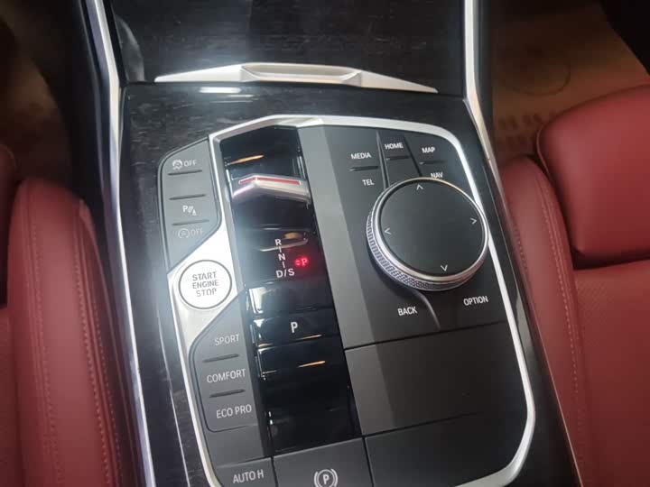 Фото 14 - BMW 3 Series