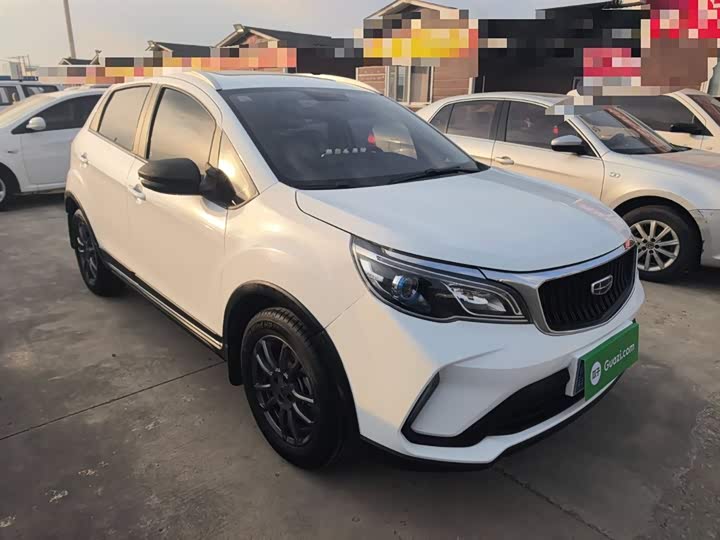 Фото 4 - Geely Vision X3