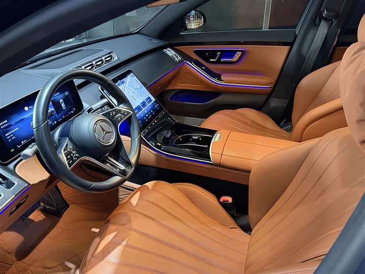 Фото 4 - Mercedes-Benz S-Class