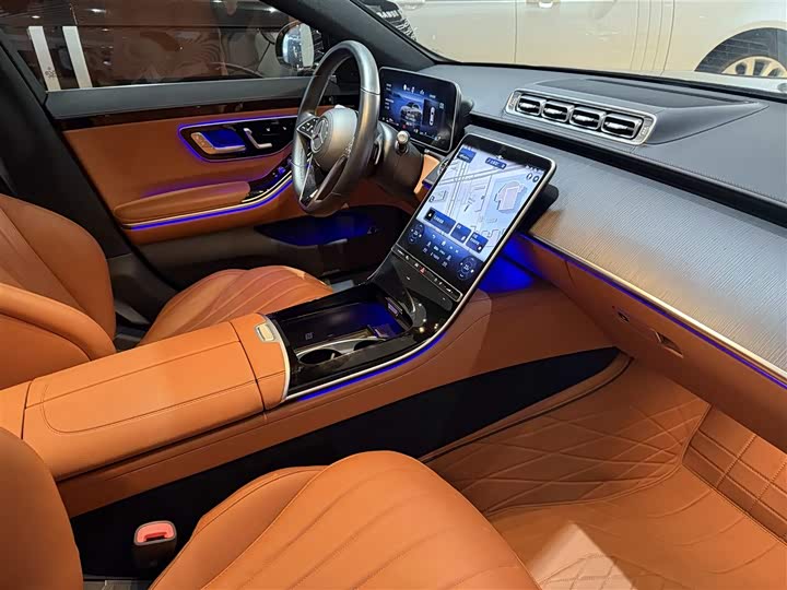 Фото 7 - Mercedes-Benz S-Class