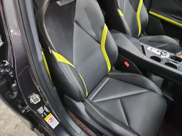 Фото 25 - Changan UNI-V