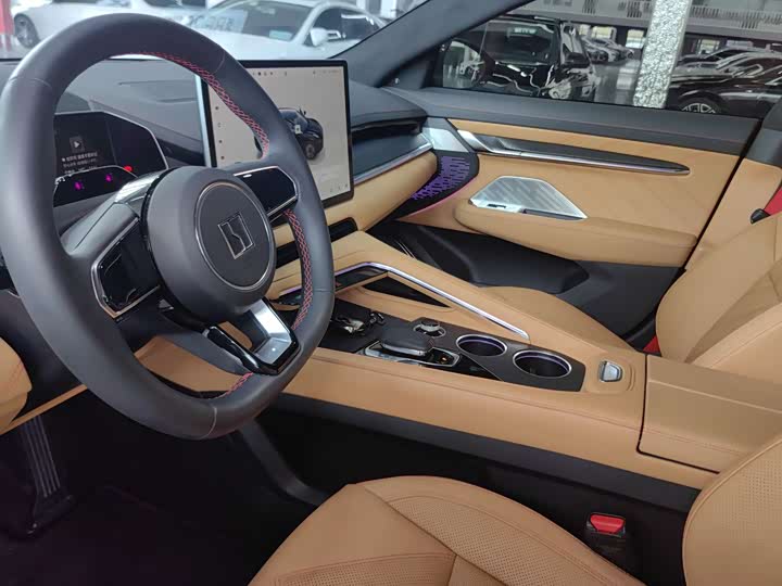 Фото 6 - Zeekr 001