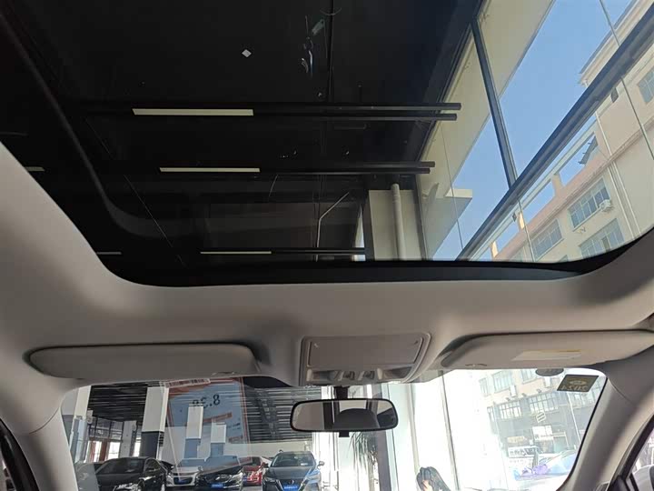 Фото 18 - Ford Focus