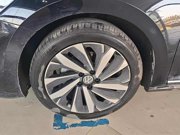 Фото 6 - Volkswagen Passat