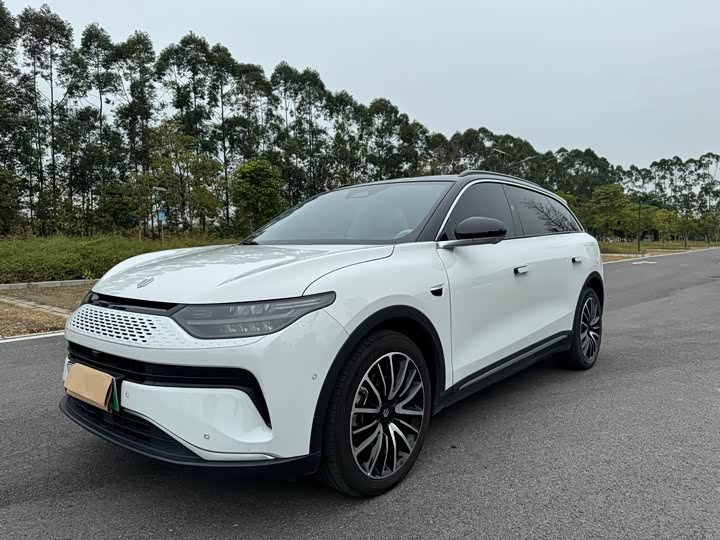 Фото 1 - Leapmotor C11