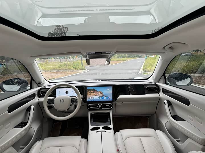 Фото 16 - Leapmotor C11