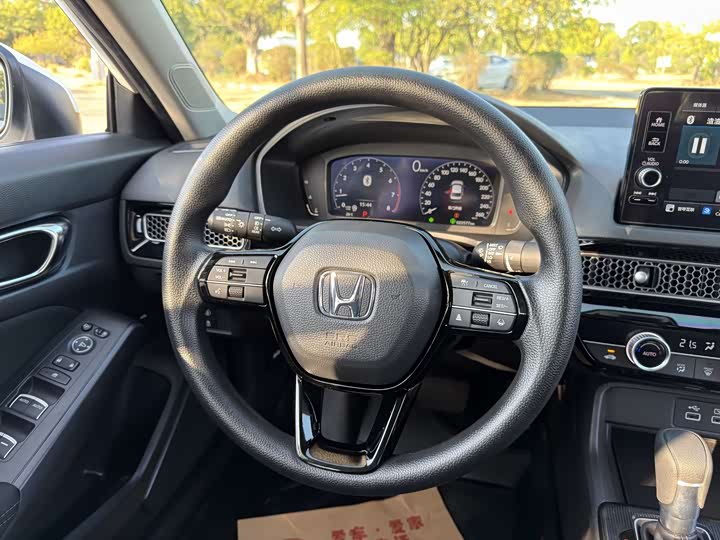 Фото 5 - Honda Civic