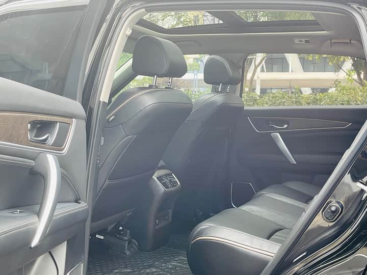 Фото 11 - Honda Avancier