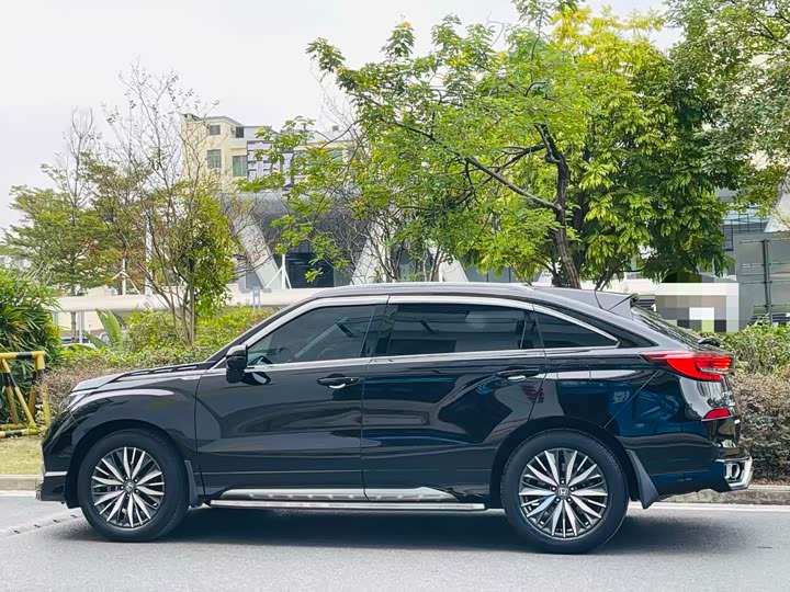 Фото 3 - Honda Avancier