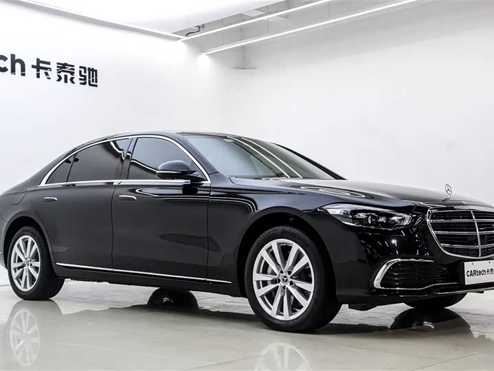 Фото 3 - Mercedes-Benz S-Class