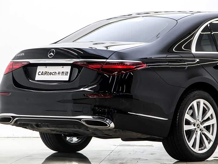 Фото 8 - Mercedes-Benz S-Class