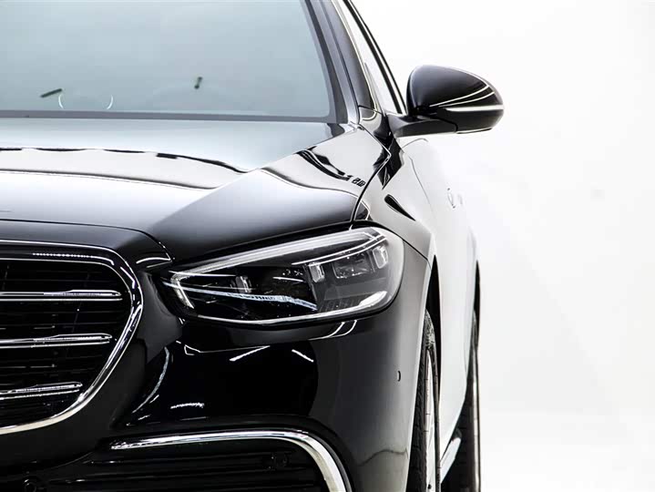 Фото 9 - Mercedes-Benz S-Class