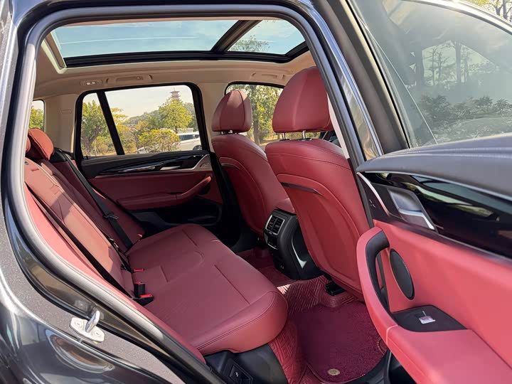 Фото 12 - BMW X3