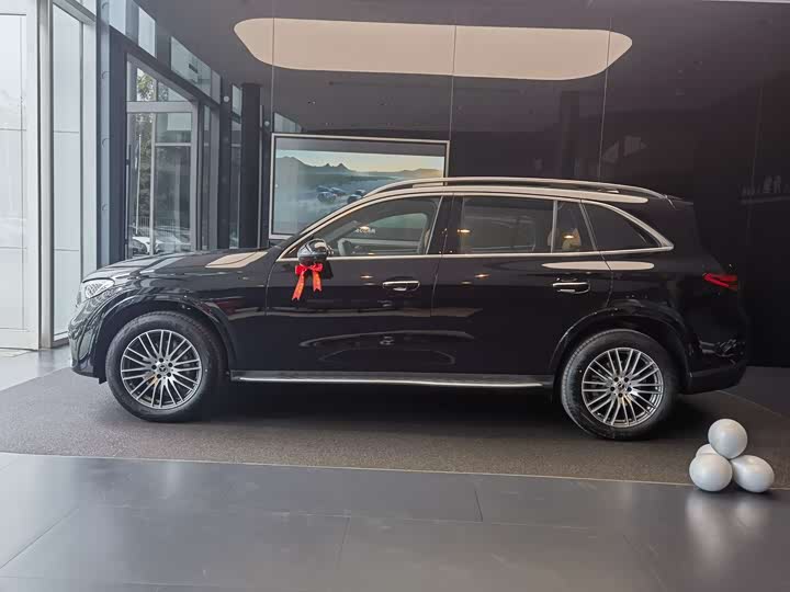 Фото 7 - Mercedes-Benz GLC-Class