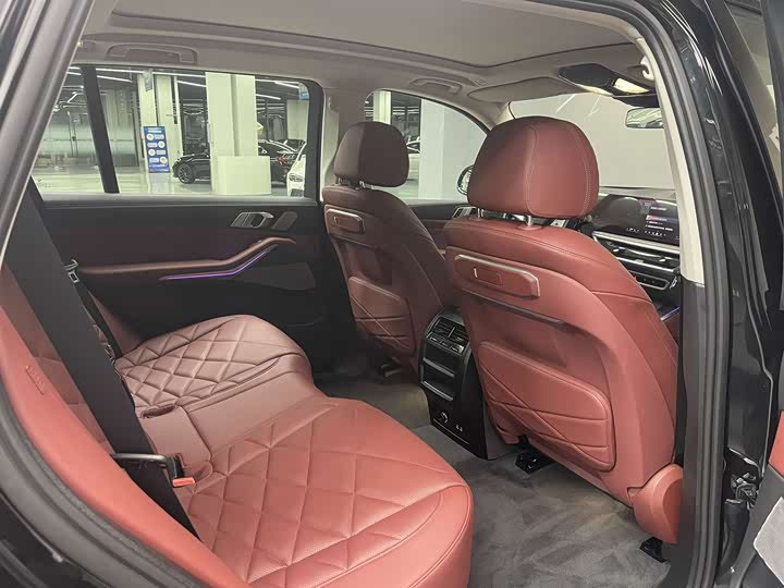 Фото 14 - BMW X5