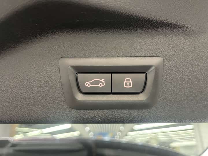 Фото 17 - BMW X5