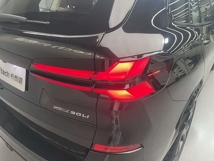 Фото 18 - BMW X5