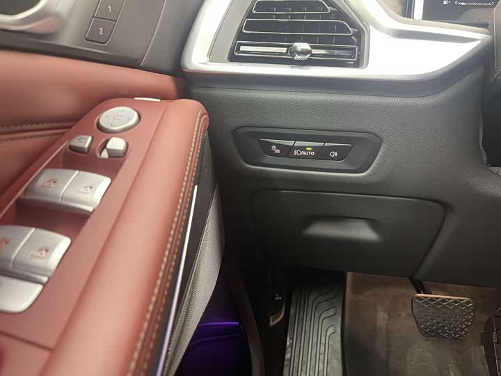 Фото 23 - BMW X5