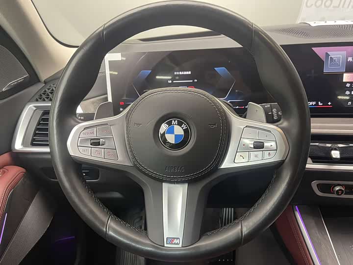 Фото 26 - BMW X5