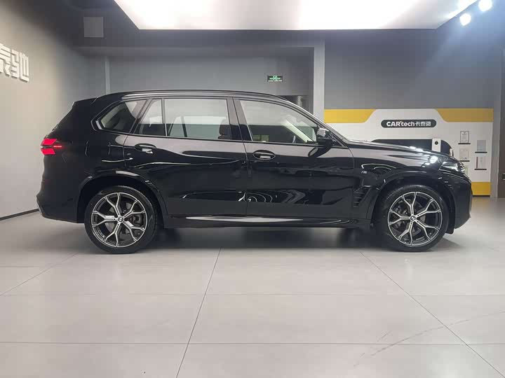 Фото 8 - BMW X5