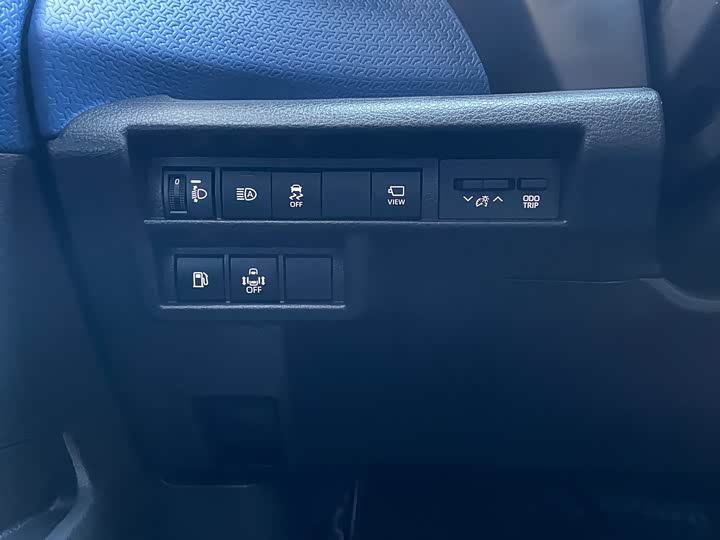 Фото 12 - Toyota Sienna