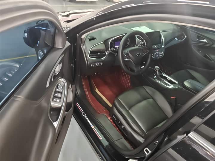 Фото 16 - Chevrolet Malibu XL