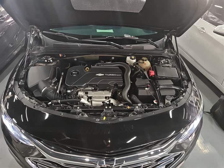 Фото 20 - Chevrolet Malibu XL