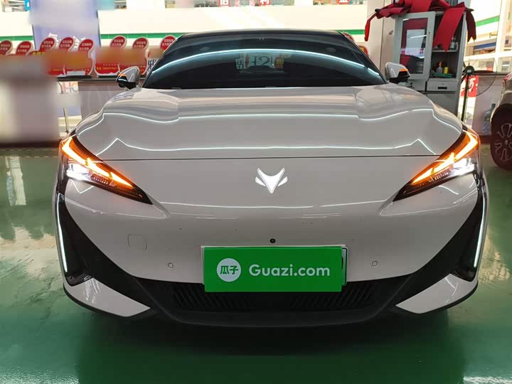 Фото 19 - BAIC Arcfox Alpha S5