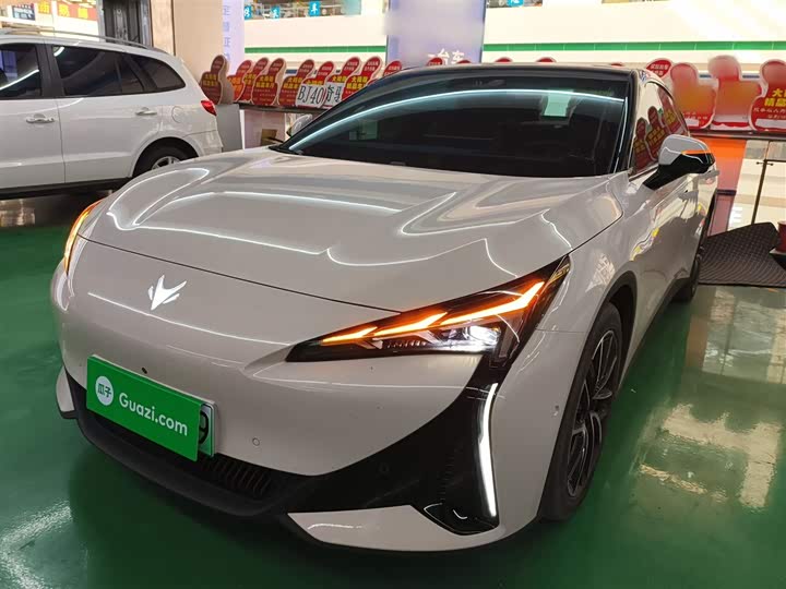 Фото 2 - BAIC Arcfox Alpha S5