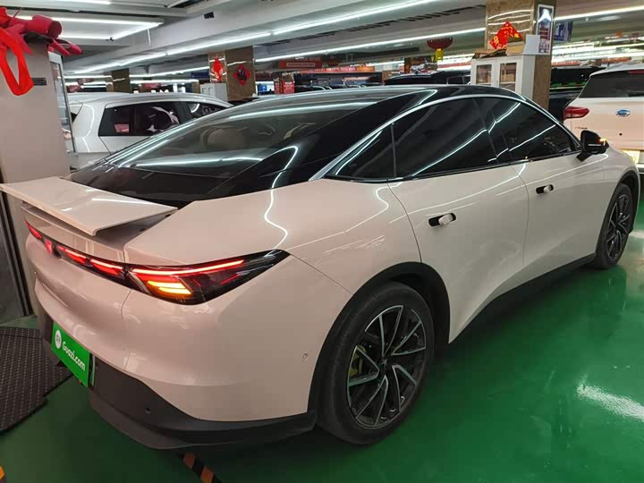 Фото 23 - BAIC Arcfox Alpha S5