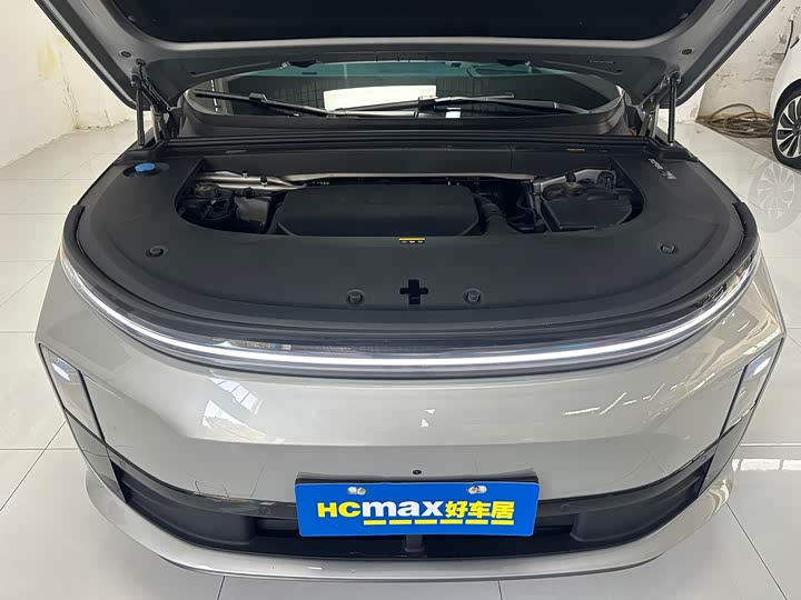 Фото 20 - LiXiang L6