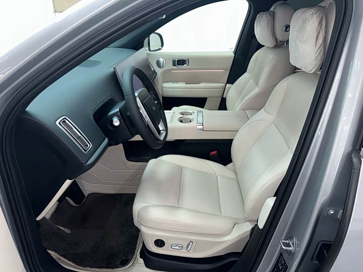 Фото 7 - LiXiang L6