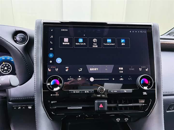 Фото 13 - Toyota Alphard