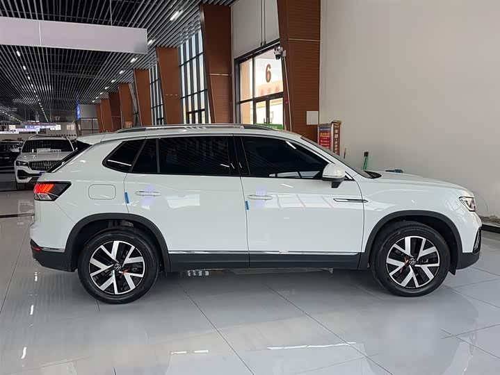 Фото 10 - Volkswagen Tayron