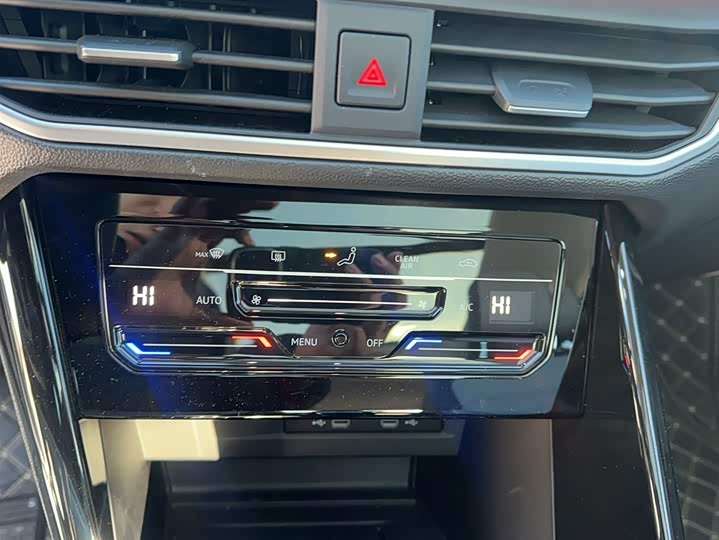 Фото 8 - Volkswagen Tayron