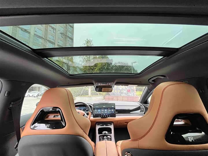 Фото 8 - BYD Han