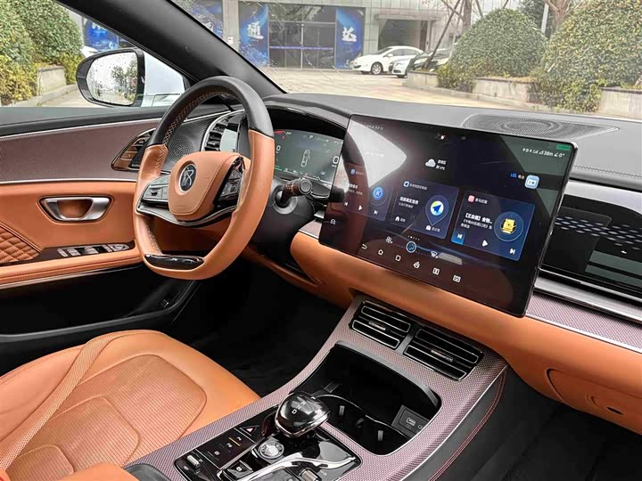 Фото 9 - BYD Han