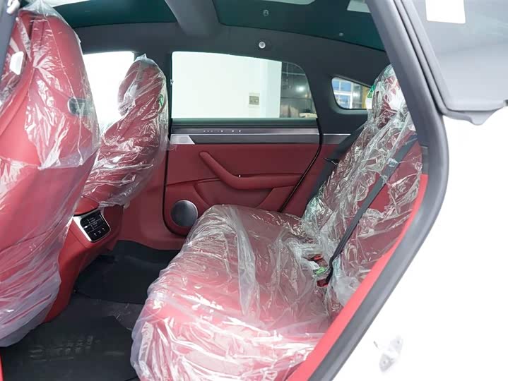 Фото 7 - Luxeed S7