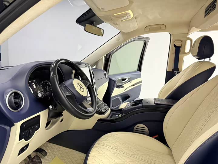 Фото 7 - Mercedes-Benz Vito