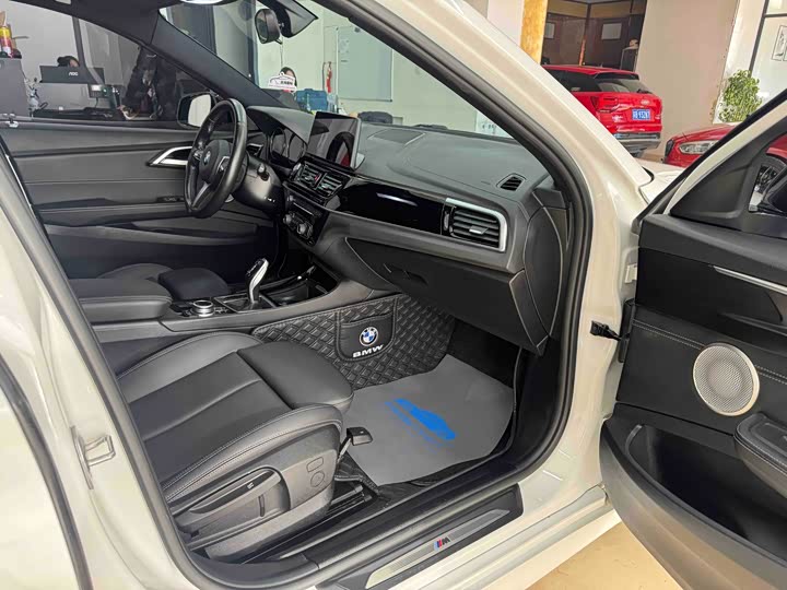 Фото 10 - BMW 1 Series