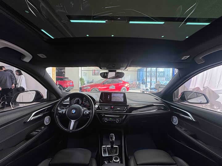 Фото 17 - BMW 1 Series