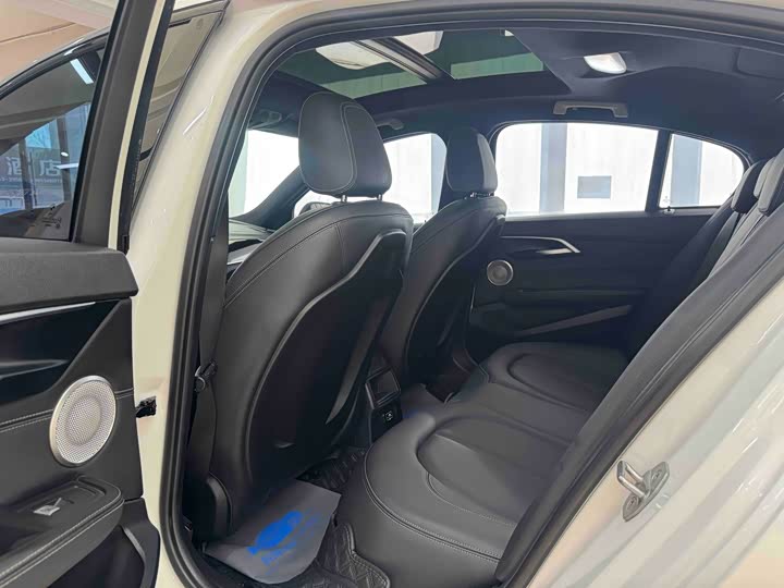 Фото 8 - BMW 1 Series