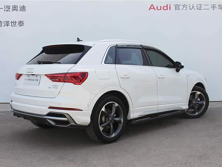 Фото 3 - Audi Q3