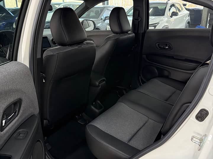 Фото 10 - Honda XR-V