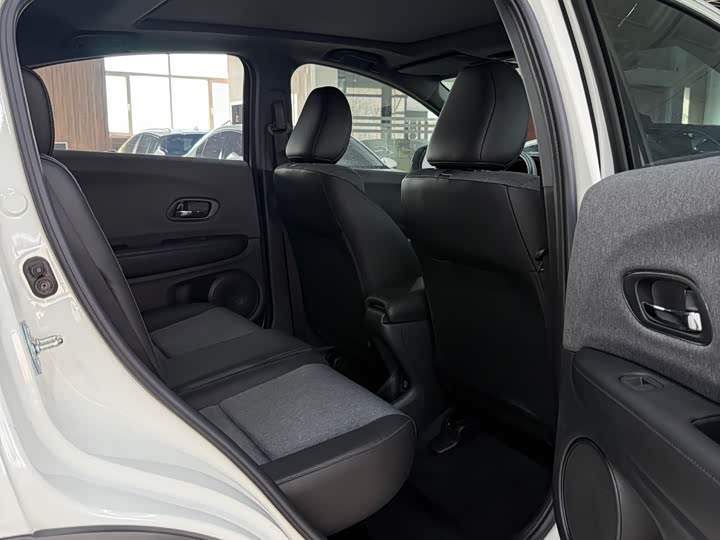 Фото 12 - Honda XR-V