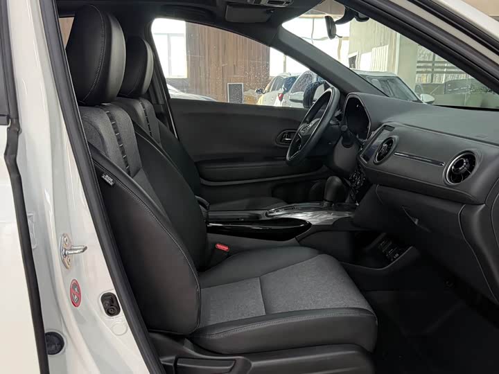 Фото 13 - Honda XR-V