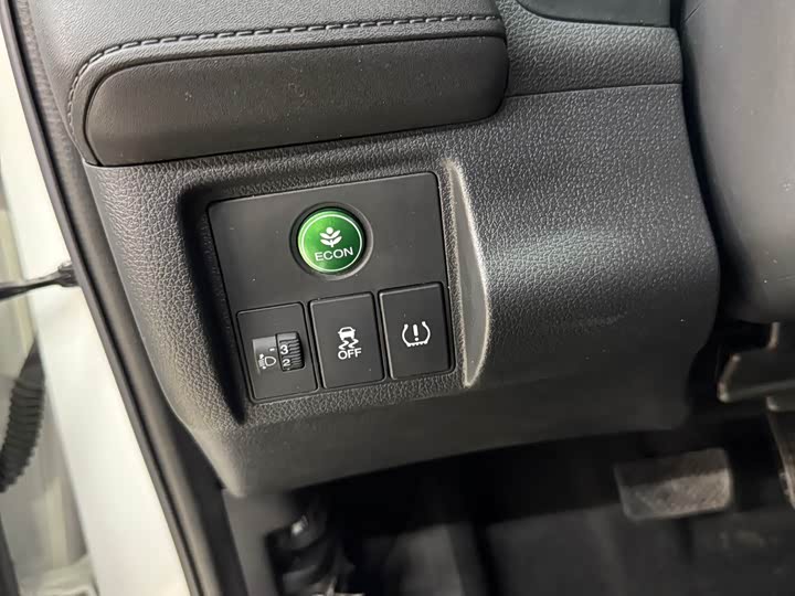 Фото 16 - Honda XR-V