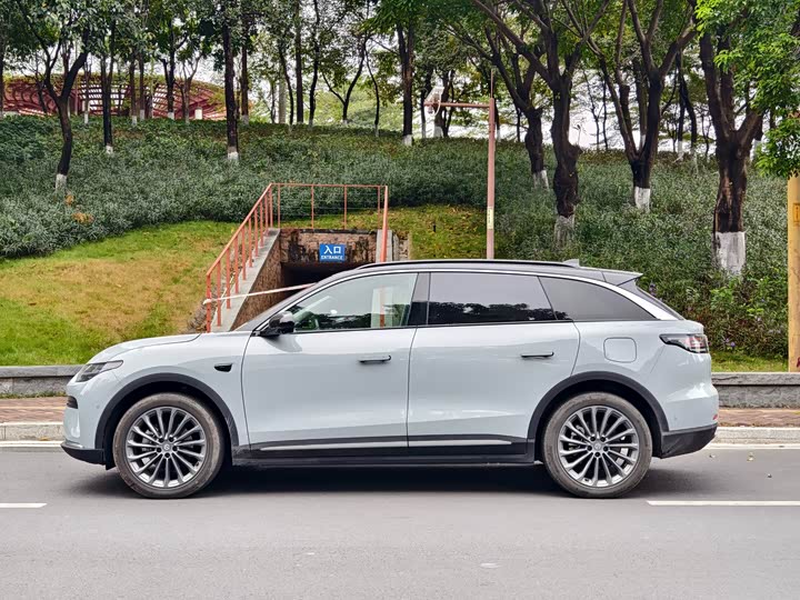 Фото 3 - Leapmotor C11