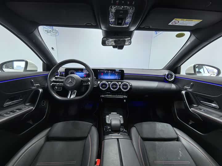 Фото 10 - Mercedes-Benz A-Class