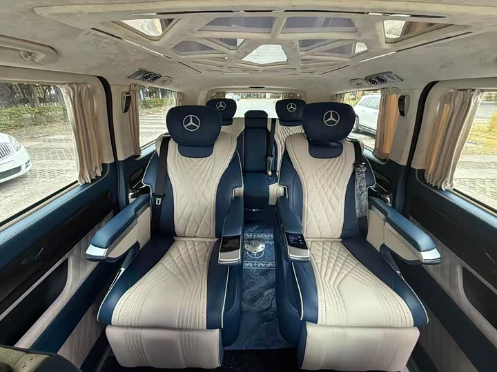Фото 4 - Mercedes-Benz Vito